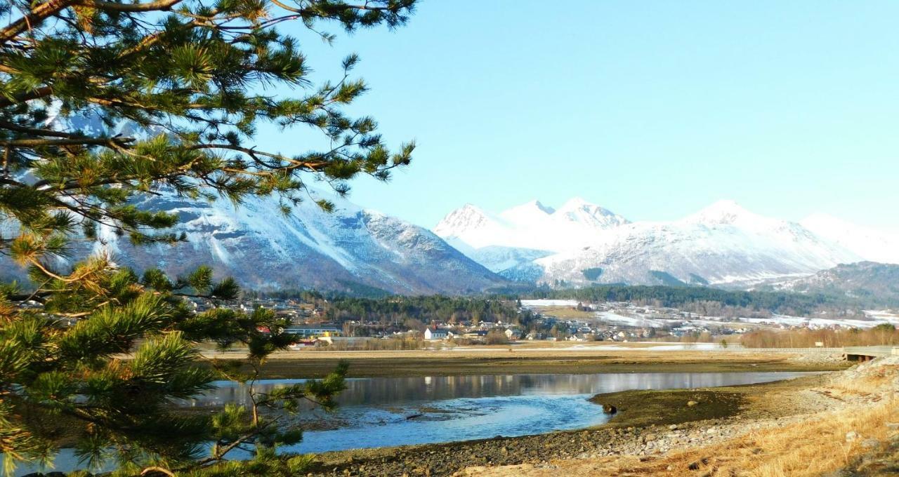 Apartment Dreamvalley Isfjorden Dış mekan fotoğraf